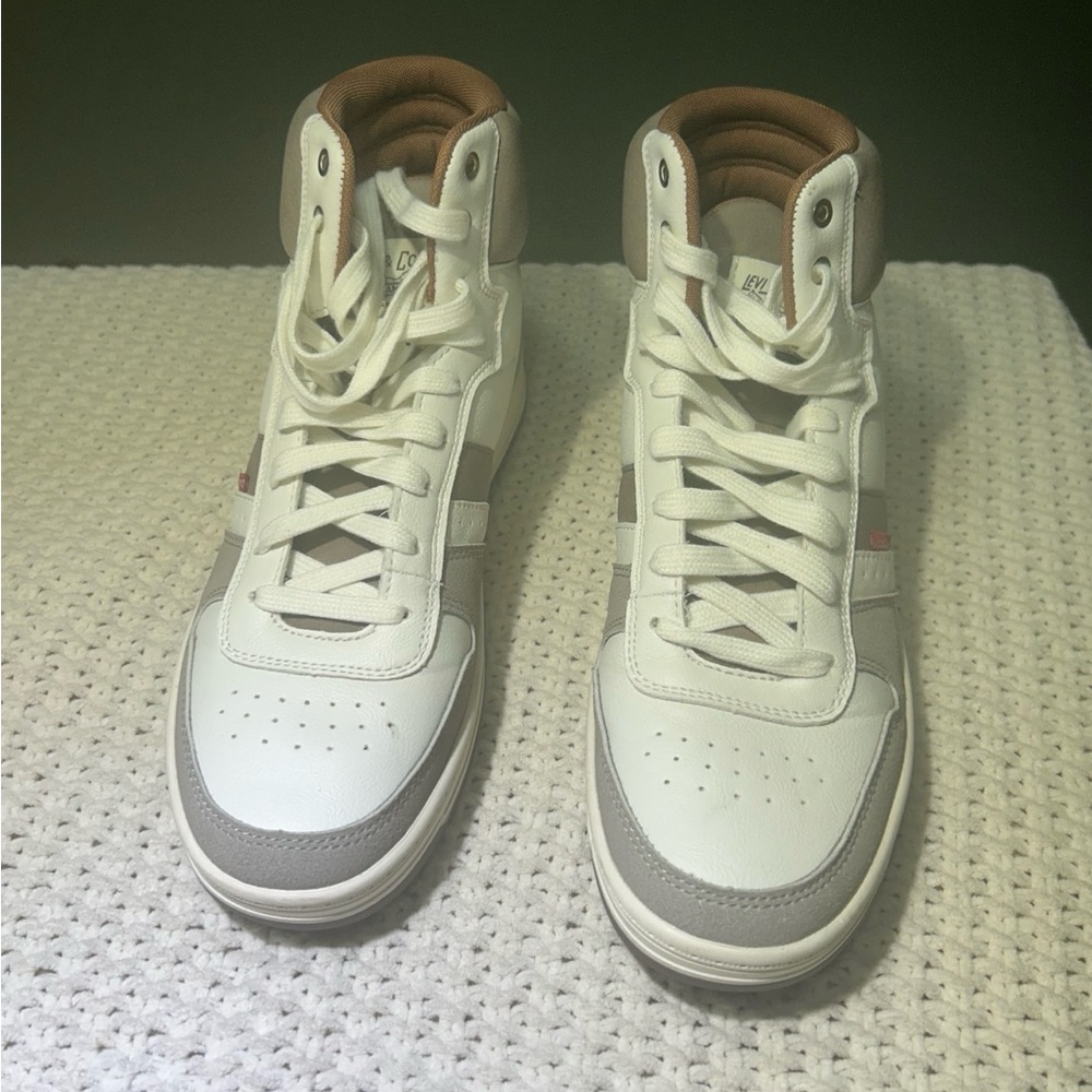 Men's Levi’s White And Gray High-Top Sneakers